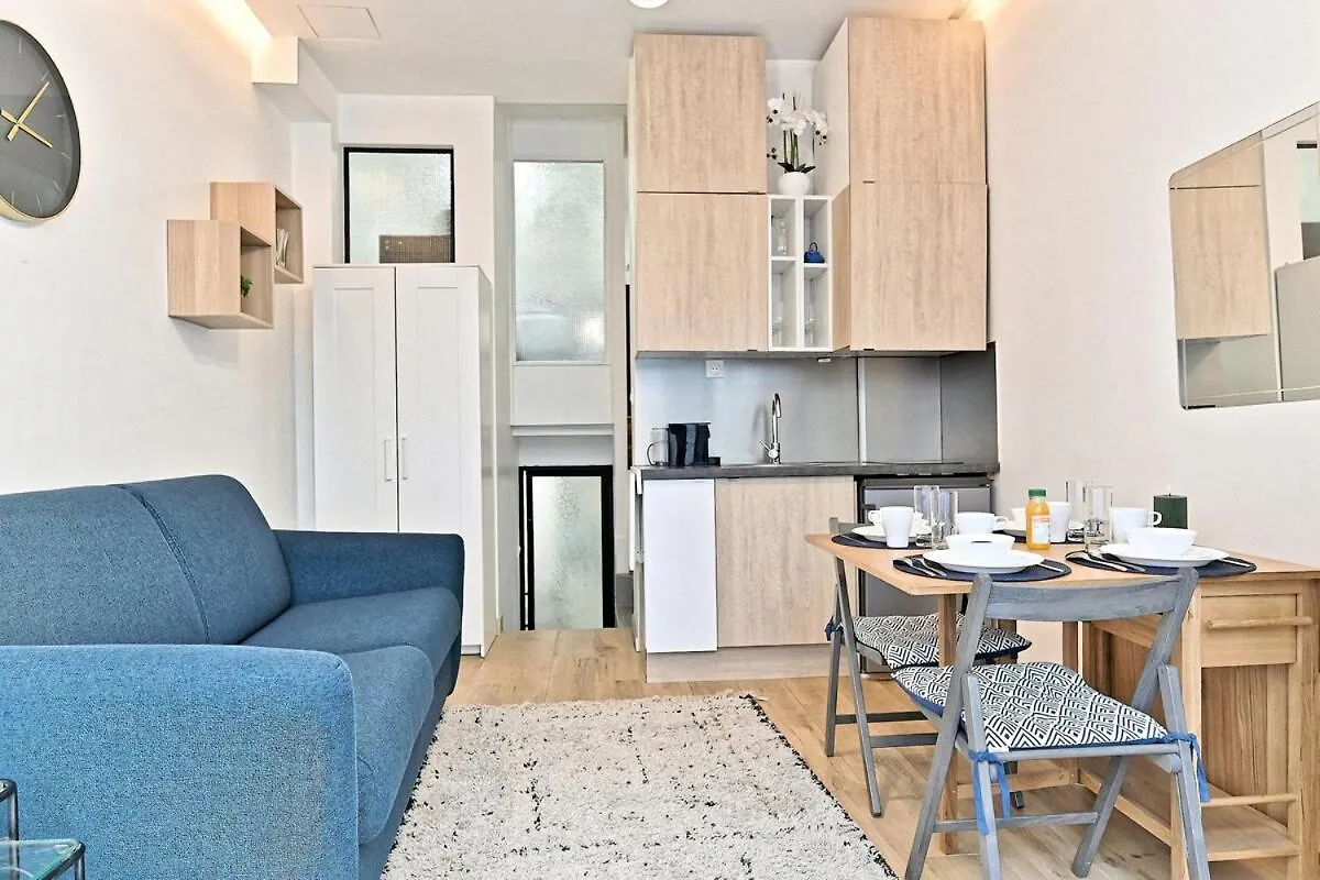 Duplex Agreable Et Comfortable Dans Le 9Eme Paris