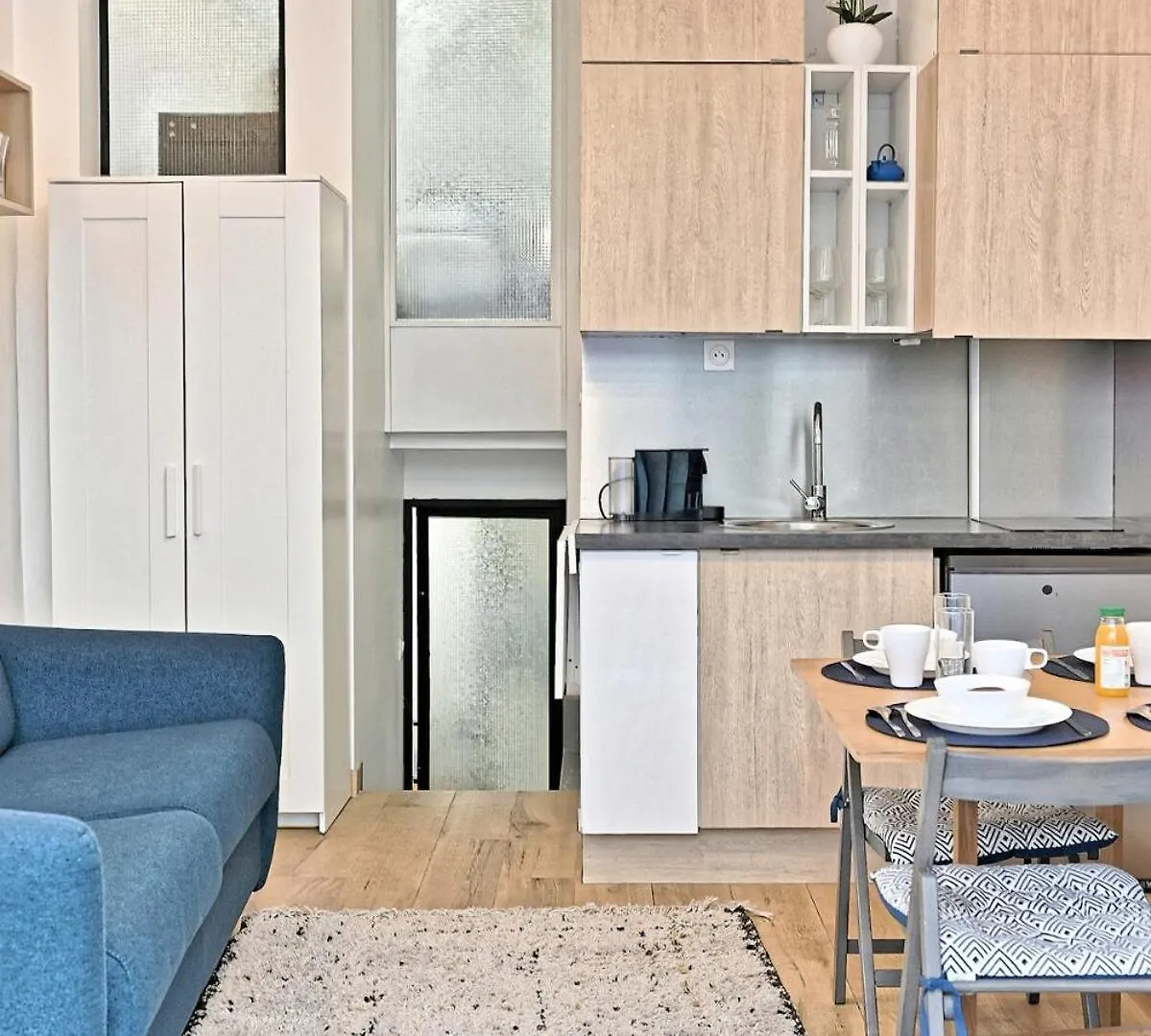 Duplex Agreable Et Comfortable Dans Le 9Eme Paris 0*,  France