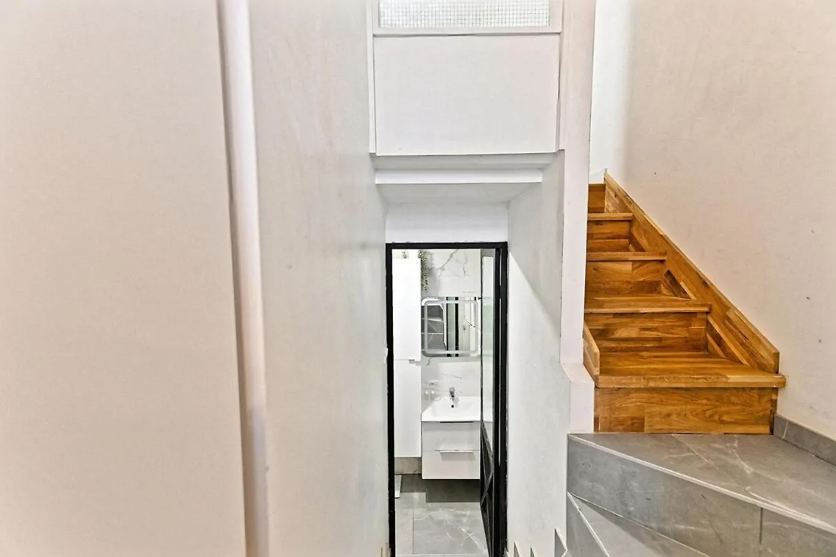 Duplex Agreable Et Comfortable Dans Le 9Eme Paris Apartment